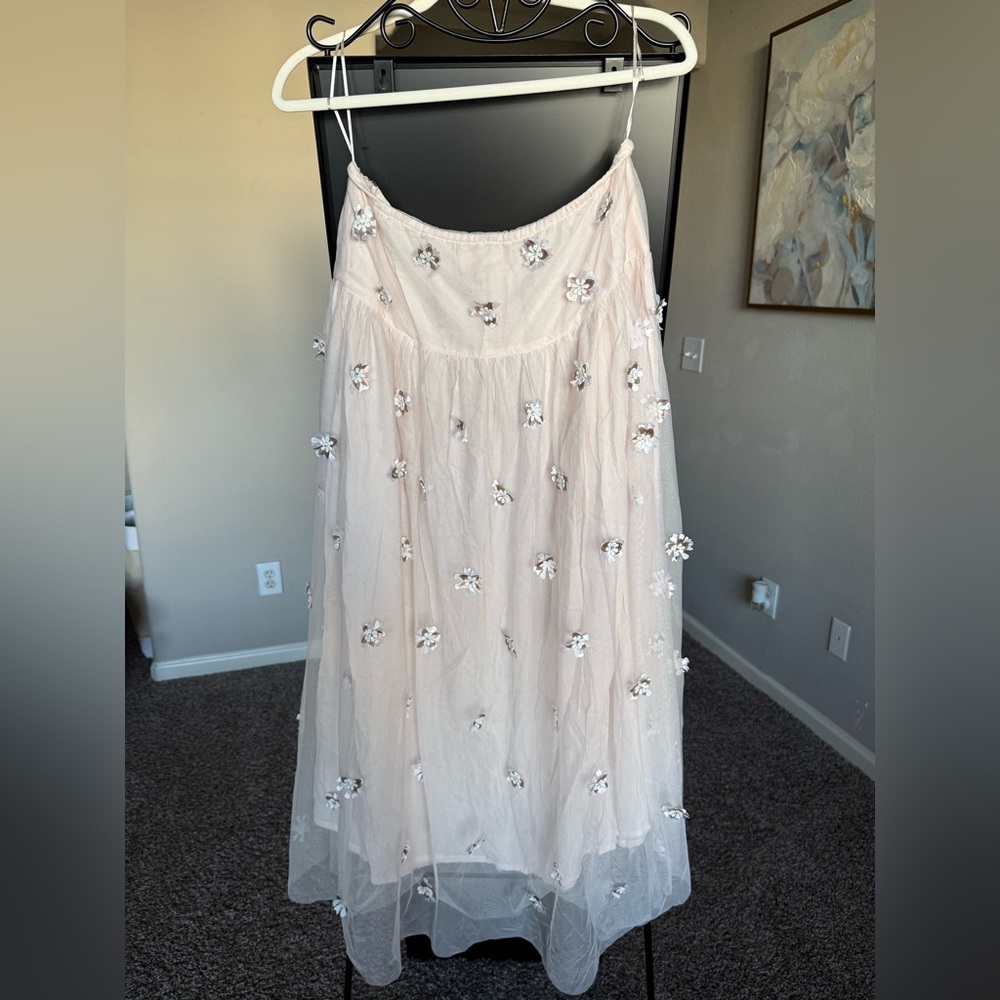 Elegant Cream Floral Maxi Skirt - Picture 5 of 6